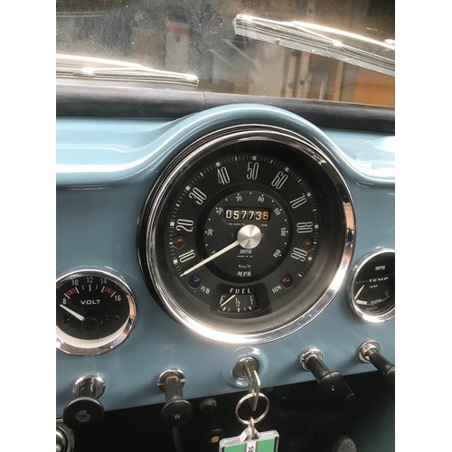 43 - 1961 Morris Minor 1000
Registration number FSJ 541
Blue with a black interior
Lights in the back
Fla...