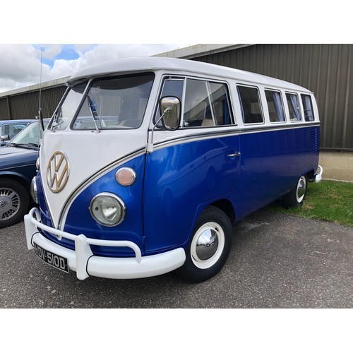 46 - 1966 VW 13 Window Deluxe Splitscreen Campervan
Registration number HDV 510D
White over metallic blue...