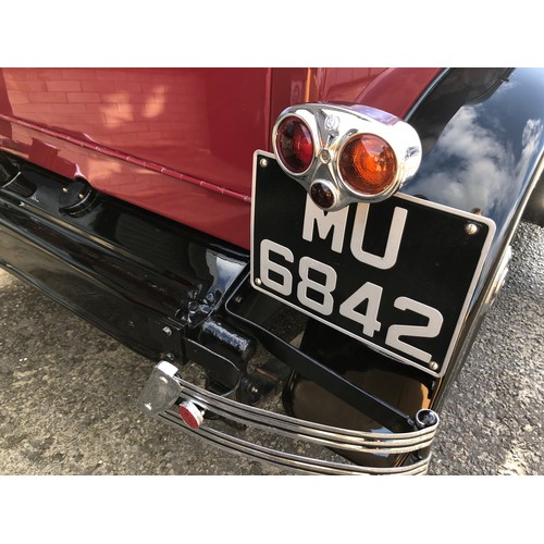 24 - 1933 Morris Isis 17.7hp Coupé
Registration number MU 6842
Chassis number 6027
Engine number JJ16243
... 