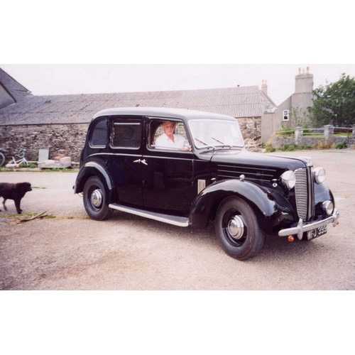 42 - 1952 Austin FL1 Hire car 
Registration number MFJ 399 
Black 
Supplied by A C Bulpin, Newton Abbot
P... 
