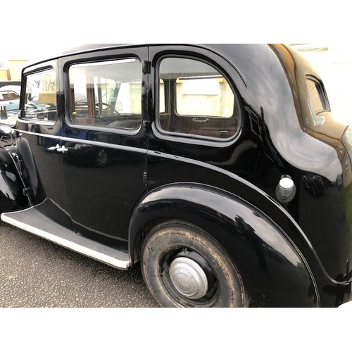 42 - 1952 Austin FL1 Hire car 
Registration number MFJ 399 
Black 
Supplied by A C Bulpin, Newton Abbot
P... 