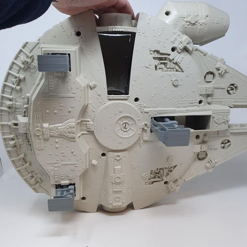 17 - A Star Wars Return Of The Jedi Millennium Falcon Vehicle, boxed...