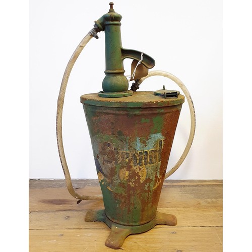 976 - A green painted forecourt oil pump dispenser, 66 cm high