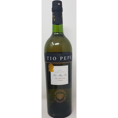 623 - A bottle of Tio Pepe sherry, and eighteen bottles of wine (19)