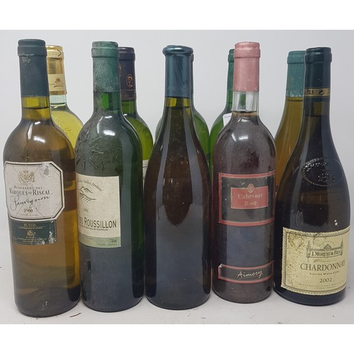 623 - A bottle of Tio Pepe sherry, and eighteen bottles of wine (19)