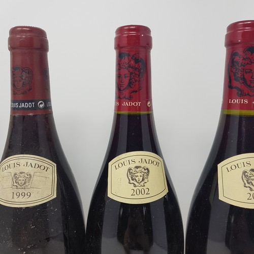 657 - Three bottles of Cotes de Beaune-Villages, Louis Jadot, and two other bottles of wine (5)