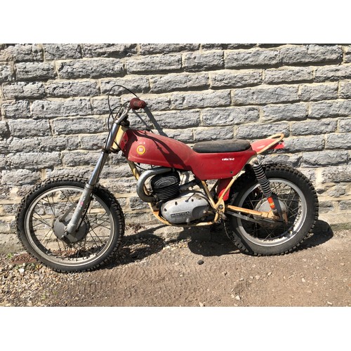 202 - 1968 Montesa Cota 247 trials bike
Registration number PWN 14G (non-transferable)
Frame number 21 MO ... 