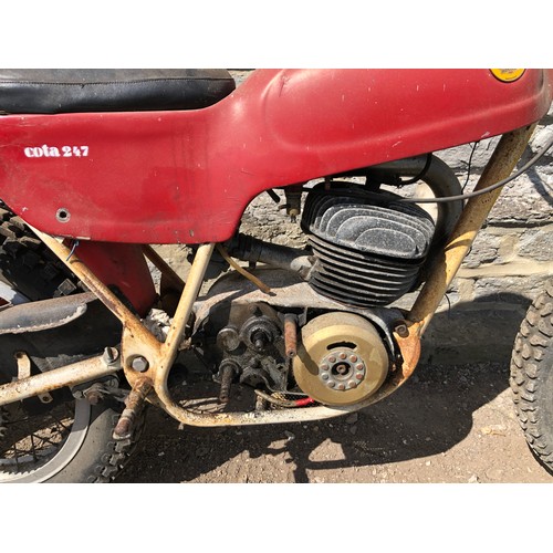 202 - 1968 Montesa Cota 247 trials bike
Registration number PWN 14G (non-transferable)
Frame number 21 MO ... 