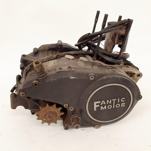 119 - Assorted Fantic engine parts (box)