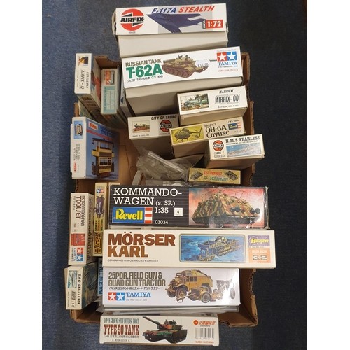 217 - A Tamiya scale model kit, British Main Battle Tank, Challenger 1 Mk 3, and various other unmade scal... 