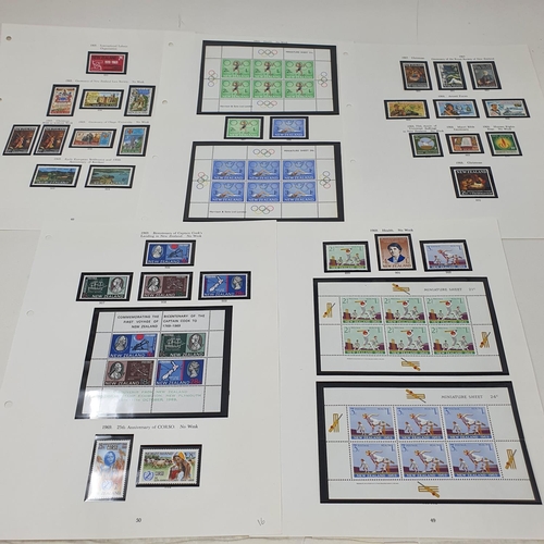 55 - A collection of New Zealand Mint stamps, 1909-1970, Cat. £1,200