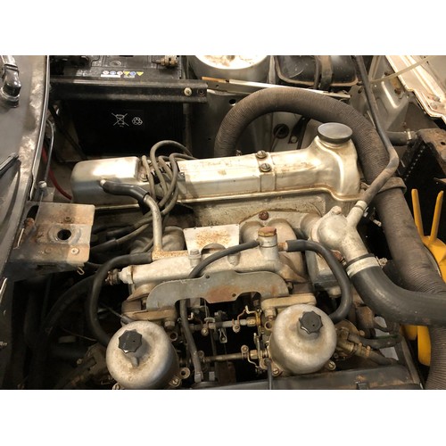 33 - 1982 Triumph TR7 Convertible
Registration number YKV 560X
Chassis number SATTPADJ7AA407800
Metallic ... 