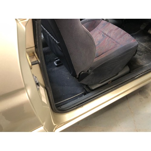 35 - 1996 Ford Escort Cabriolet Si
Registration number P320 AHO
Metallic gold
Alloy wheels
Just over 81,0... 