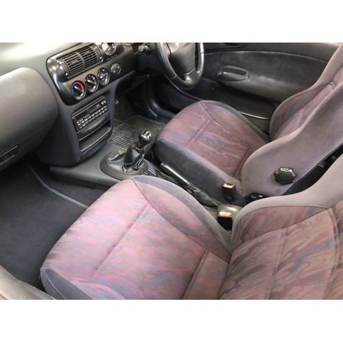 35 - 1996 Ford Escort Cabriolet Si
Registration number P320 AHO
Metallic gold
Alloy wheels
Just over 81,0... 