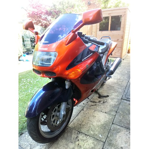 1993 Kawasaki ZZR 1100 D3 Being sold without reserve Registration 