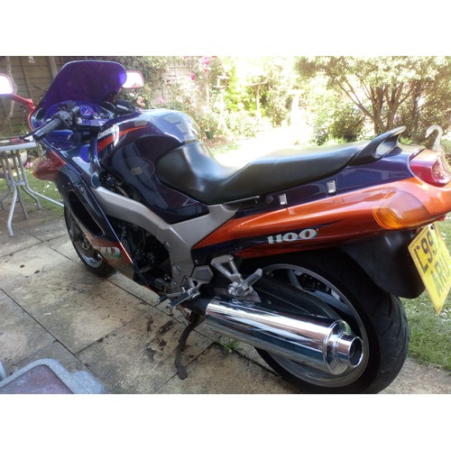 1993 Kawasaki ZZR 1100 D3 Being sold without reserve Registration 