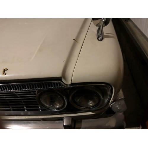 49 - ***Estimate reduced to £3,000-4,000***
1962 Ford Zephyr Zodiac
Registration number 132 PRL
White
Bee... 