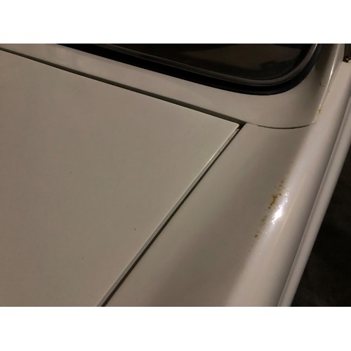 49 - ***Estimate reduced to £3,000-4,000***
1962 Ford Zephyr Zodiac
Registration number 132 PRL
White
Bee... 