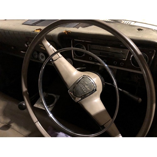 49 - ***Estimate reduced to £3,000-4,000***
1962 Ford Zephyr Zodiac
Registration number 132 PRL
White
Bee... 