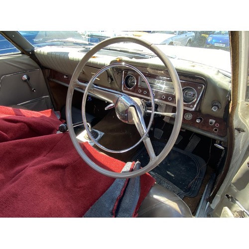 49 - ***Estimate reduced to £3,000-4,000***
1962 Ford Zephyr Zodiac
Registration number 132 PRL
White
Bee... 