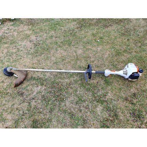 147 - A Stihl FS 55 R petrol strimmer