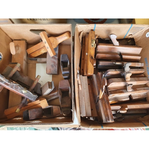 167 - A large group of assorted molding planes (2 boxes)