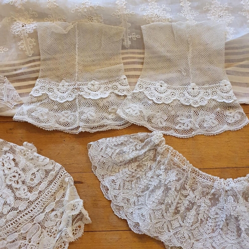 511 - Assorted lace and other textiles (box)