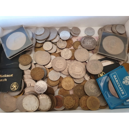 512 - A USA dollar, 1925, and other assorted coins