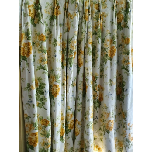 600 - Bedroom 3.
A pair of floral interlined curtains, drop approx. 197 cm (in the bay window)