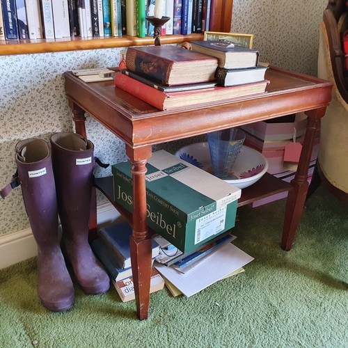 608 - The remaining loose items in the room, including books and sundries (clearly excluding lots 602, 603... 