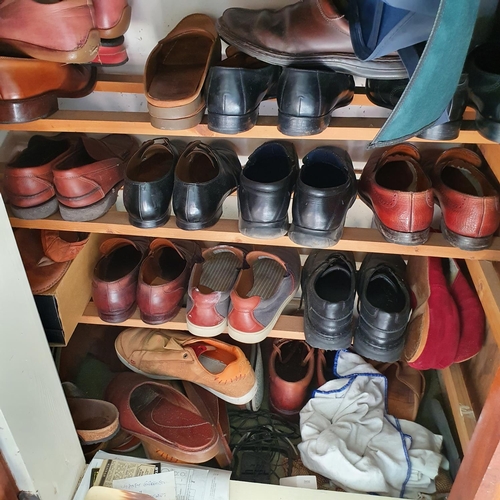 619 - The Master Bedroom.
Assorted gentleman's vintage silk and other ties, including Liberty and a large ... 