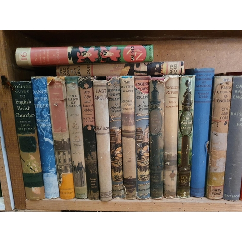 655 - Assorted volumes, including Thomas Hardy (in the corner)