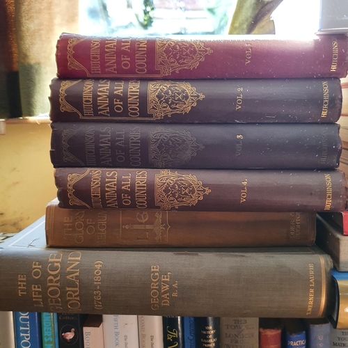 655 - Assorted volumes, including Thomas Hardy (in the corner)