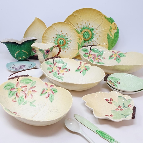 550 - A Carlton Ware graduated bowl set, decorated flowers, and various other Carlton Ware (box)