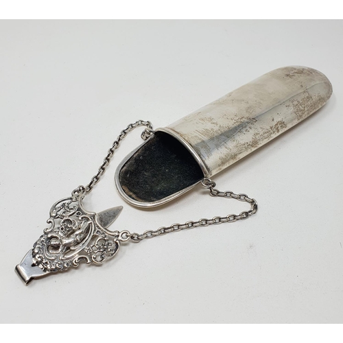 182 - A silver spectacle case, on a chain with a belt hook, Birmingham 1914