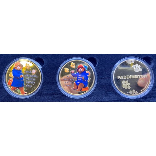 189 - A Paddington official commemorative set, cased