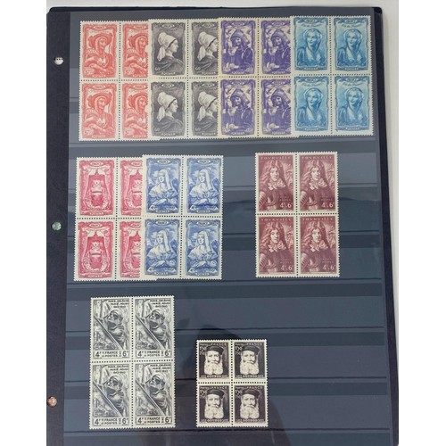 220 - France - Attractive group of 1940s sets in u/m blocks of four