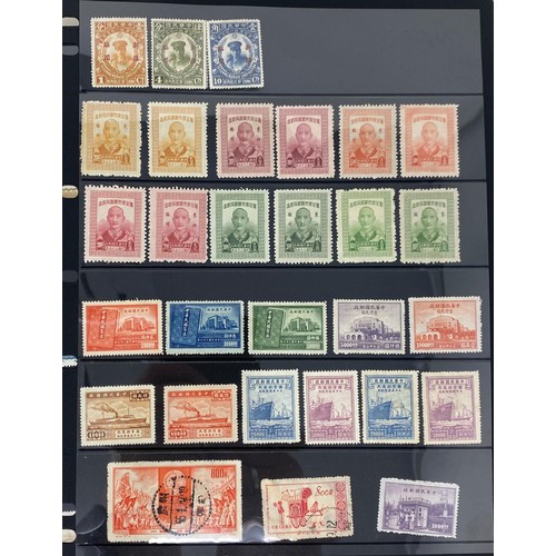 231 - China - Unused and used accumulation in album, album leaves and stock cards with some sets and bette... 