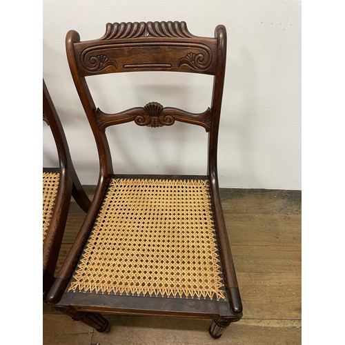 789 - A set of six 19th century rosewood bar back dining chairs, with reeded seats, on turned reeded taper... 