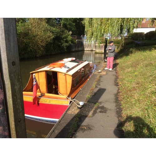 1 - 1955 Andrews Thames Day Launch 'Wayward II'
One of just 22 launches built by Andrews
Wayward II one ... 