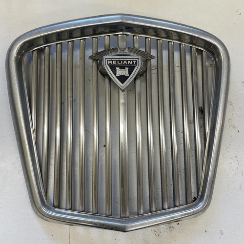 171 - A Wolseley chrome radiator surround, carburettors and other items (box)  
Provenance: Removed from a... 