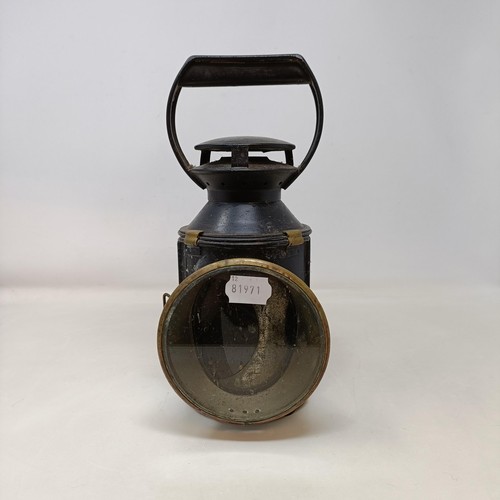 130 - A SR (Southern Railways) lamp, 30 cm high