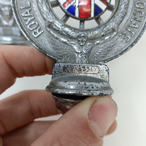 119 - A Royal Automobile Club Associate car badge, and another (2)