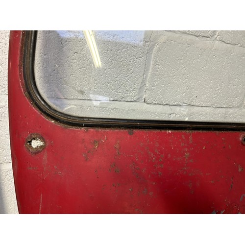 40 - A Heinkel car door
Being sold without reserve...