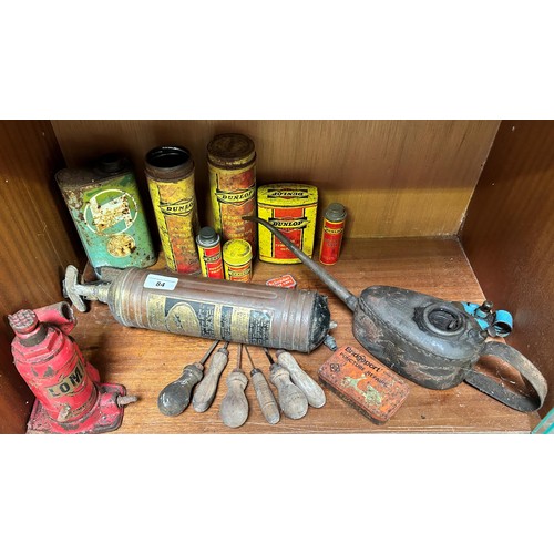 84 - A Pyrene fire extinguisher, an oil can and other items (shelf)
Being sold without reserve...