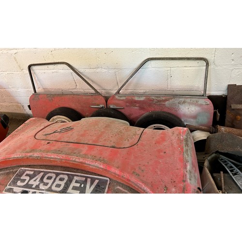 104 - 1959 Glas Goggomobil Mayfair
Being sold without reserve
Registration number 5498 EV
Red
Dismantled f... 