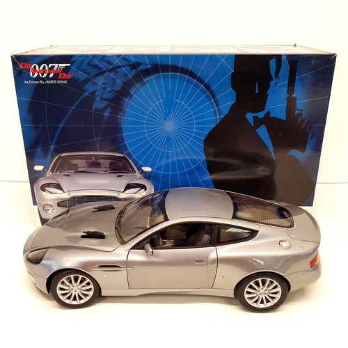 89 - A Kyosho James Bond 007 Aston Martin V12 Vanquish 1:12 scale model, No 08603S, boxed