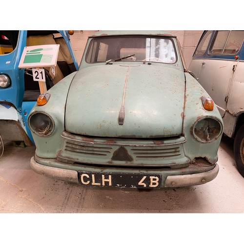 112 - 1964 Lloyd 600 Kombi
Being sold without reserve
Registration number CLH 934B,
Green
Very rare left h... 