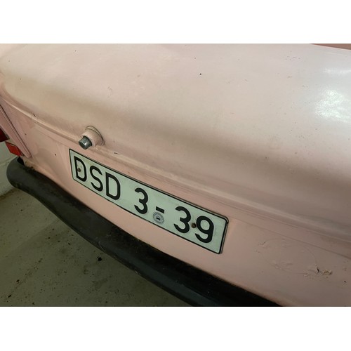 120 - 1979 Trabant
Being sold without reserve
German registration number DSD 3-39
Pink, left hand drive
Th... 