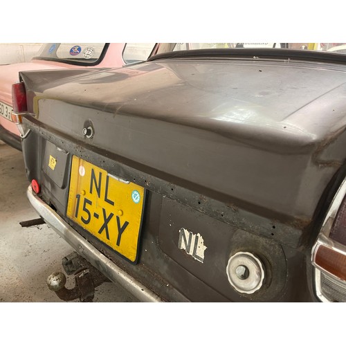 121 - 1972 Daf 33
Being sold without reserve
Dutch registration number NL-15-XY
Brown, left hand drive
Thi... 